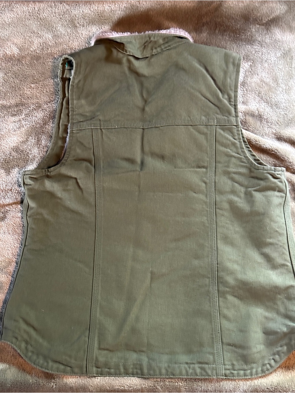 Carhartt Women’s Olive Sherpa-Lined Work Vest - Picture 6 of 6